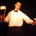 Der Comedy Kellner in seinem Element. Der Comedy Kellner in seinem Element.